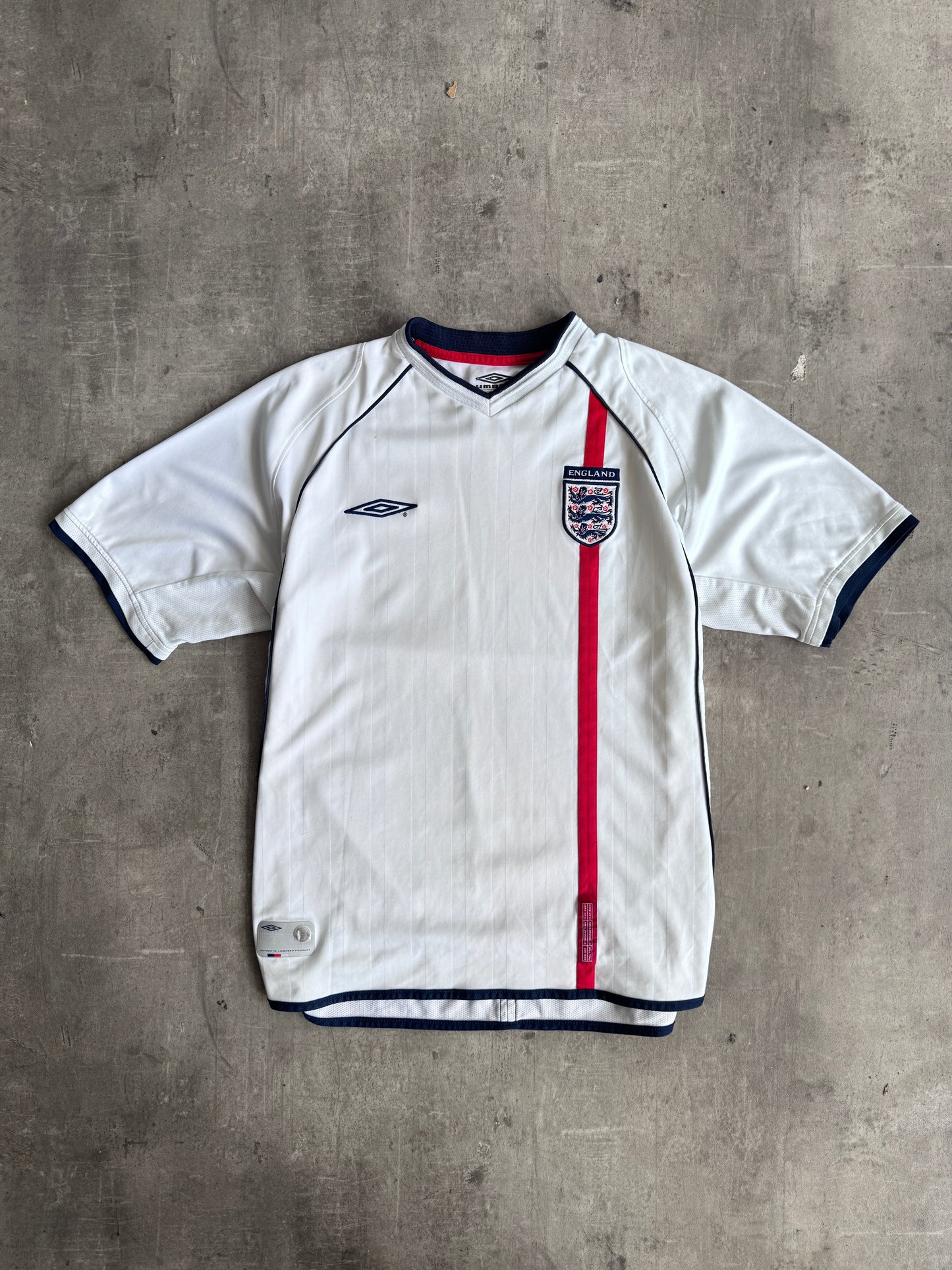 2001-02 England Umbro Home Football Shirt | Medium, Multicoloured