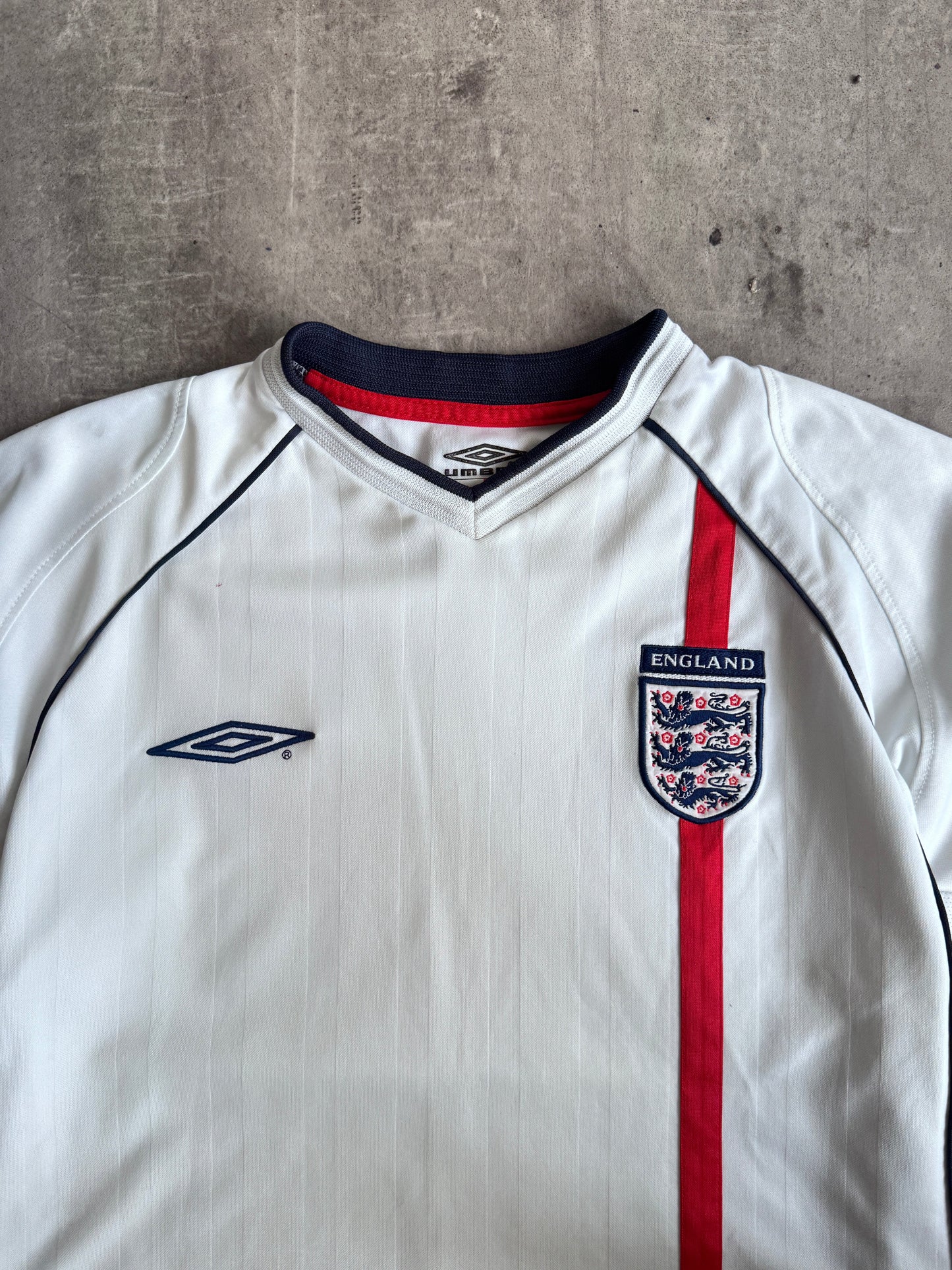 2001-02 England Umbro Home Football Shirt | Medium, Multicoloured