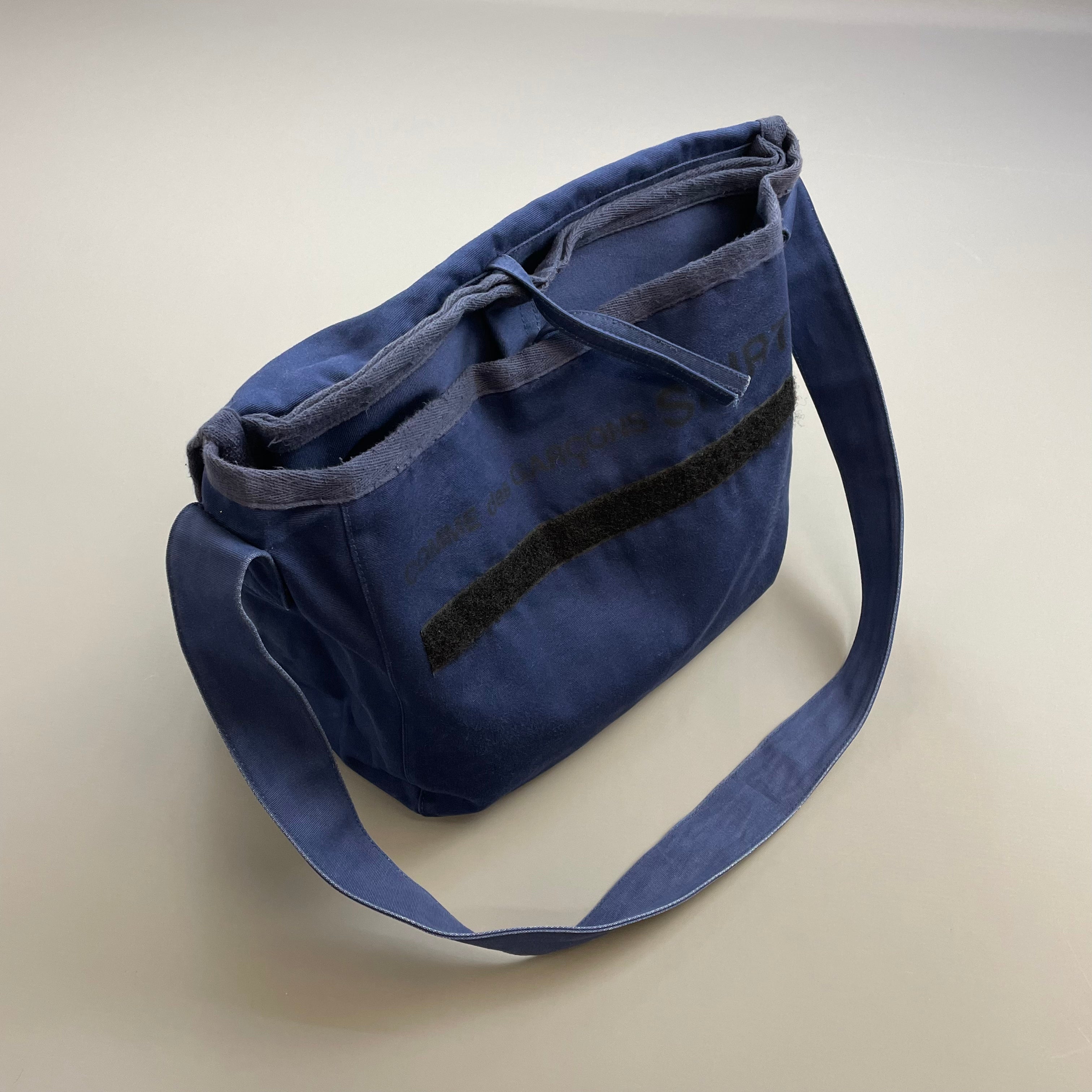 COMME des GARÇONS SHIRT MESSENGE BAG