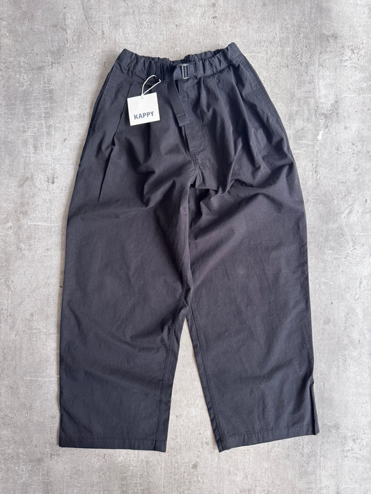 Kappy Korea Two Tuck Pleated Wide Pants - Black | O/S, Black