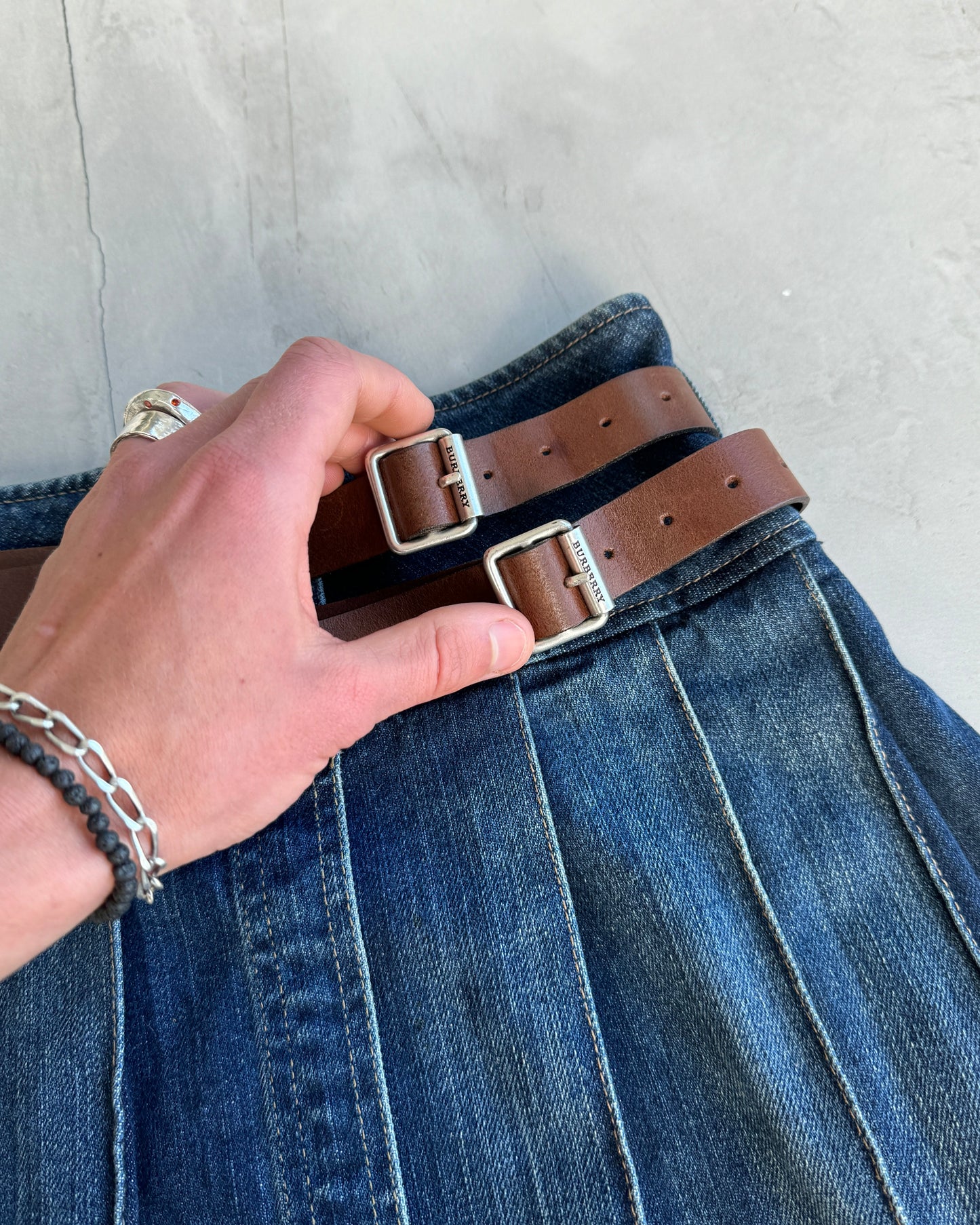 BURBERRY WRAP DOUBLE BELT PLEATED DENIM SKIRT - S/M | S/M, Blue