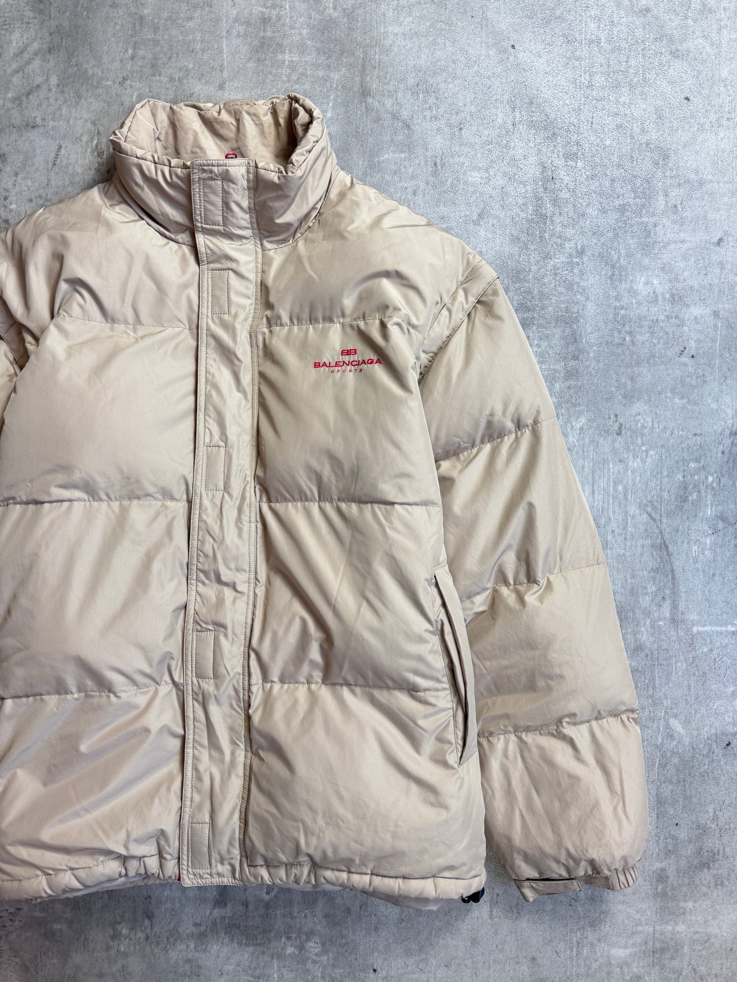 Balenciaga Sports Beige Removable Arms Red Stripe Detailed Puffer