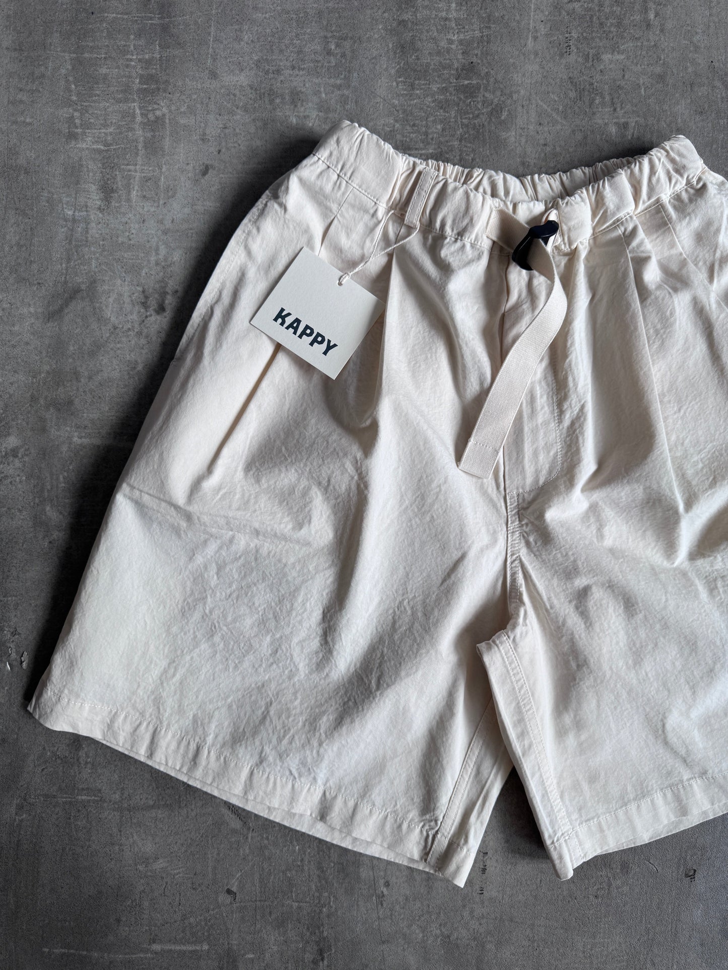 Kappy Korea Two Tuck Pleated Wide Half Pants - Cream | O/S, Multicoloured