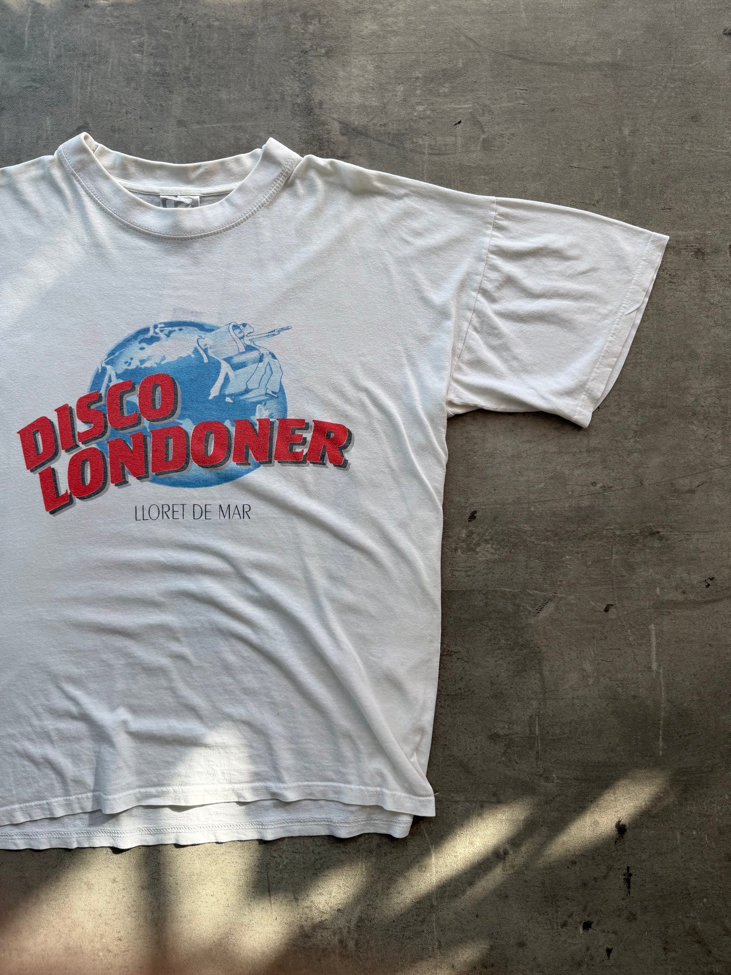 2000s Disco Londoner Graphic Tee | Large, Multicoloured