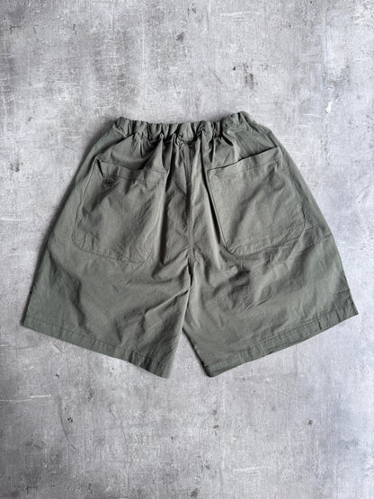 Kappy Korea Two Tuck Pleated Wide Half Pants - Khaki | O/S, Multicoloured