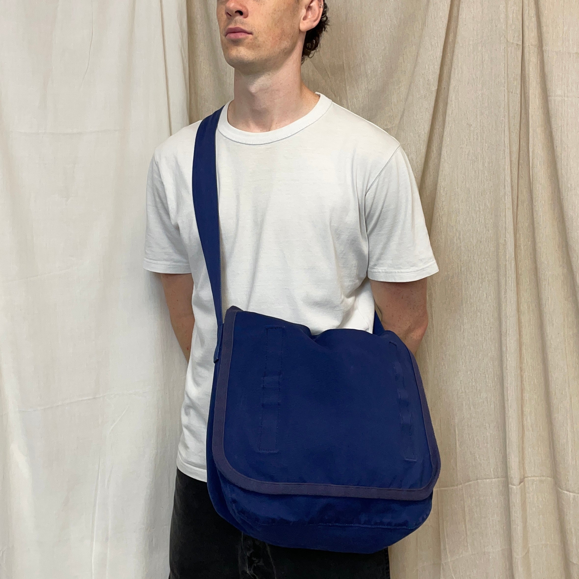 COMME des GARÇONS SHIRT MESSENGE BAG