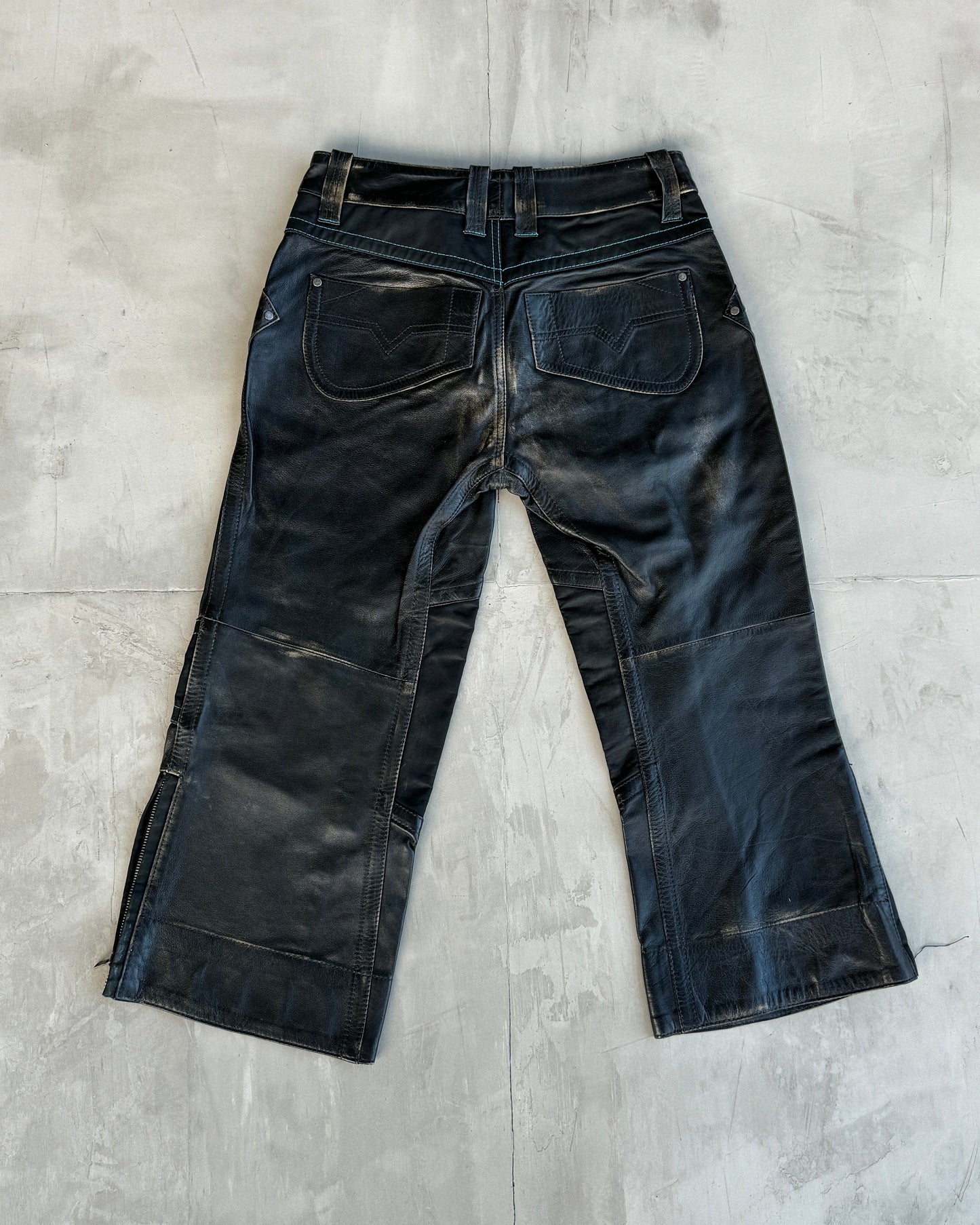 DIESEL 2000'S LEATHER 3/4 LENGTH CAPRIS - W28" | Medium, Black
