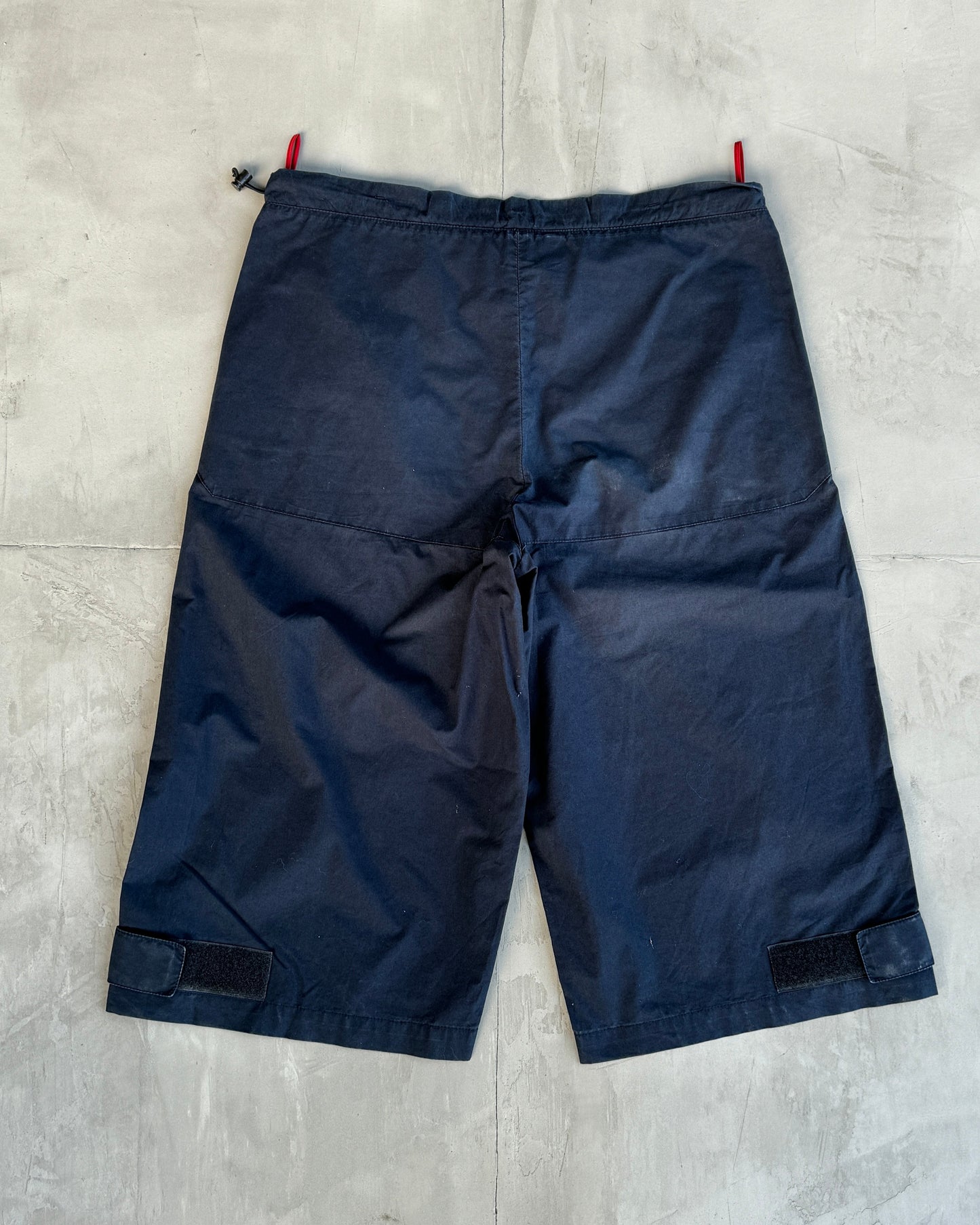 PRADA SPORT 2000'S 3/4 LENGTH OVER-KNEE LONG SHORTS - M