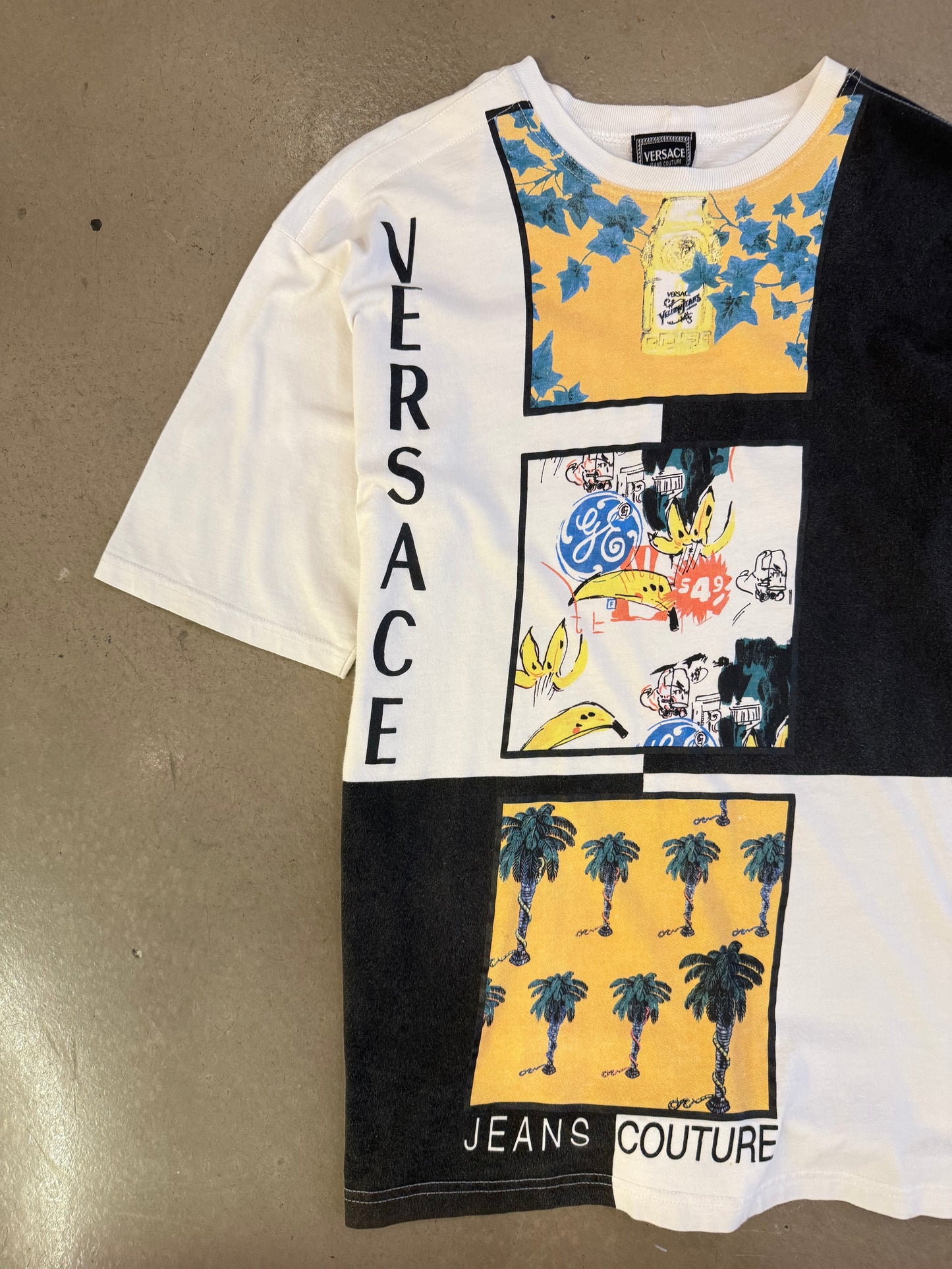 90s Vintage Versace Jeans Couture Logo Art Printed Tee