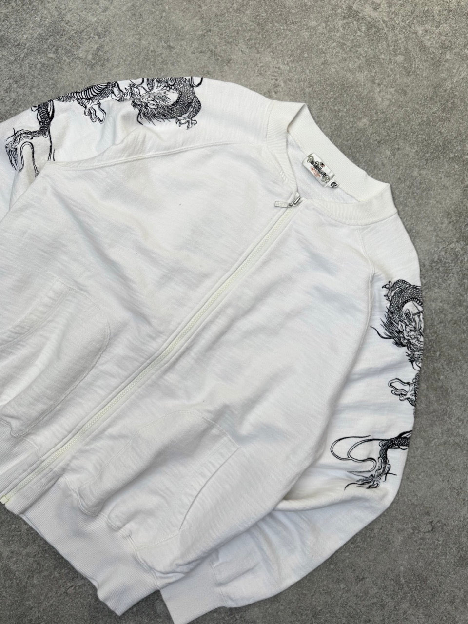 Karakuri Dragon Embroidered White Zip Up Sweater