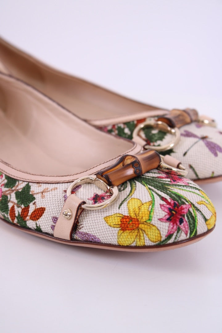 Gucci Floral Print Ballet Flats Cream/ Multi Colured 40 | DEFAULT TITLE, Cream