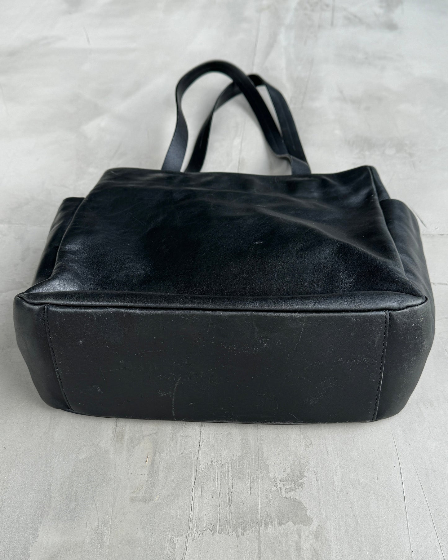 PRADA 2000'S LEATHER MULTI-POCKET TOTE BAG | O/S, Black