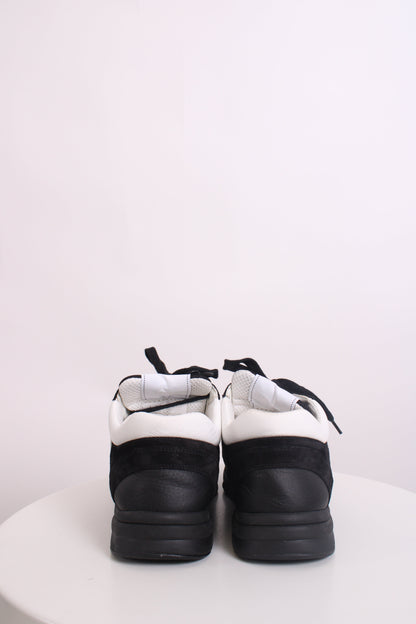 Chanel CC Mesh Suede Trainers Black/ White 44 | O/S, Black