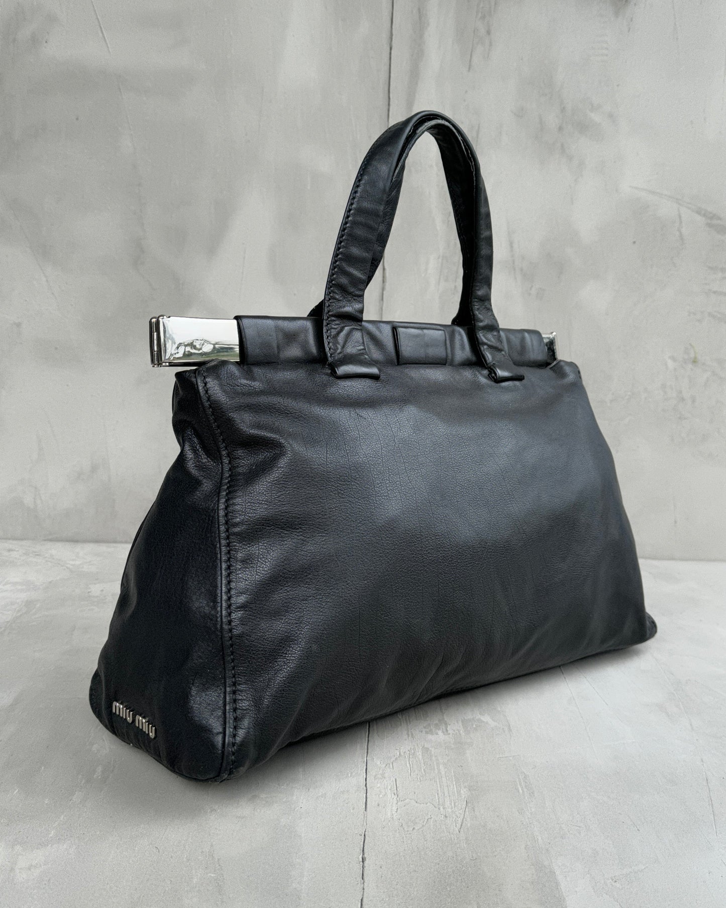 MIU MIU 90'S BLACK LEATHER & CHROME BAR SHOULDER BAG | O/S, Black