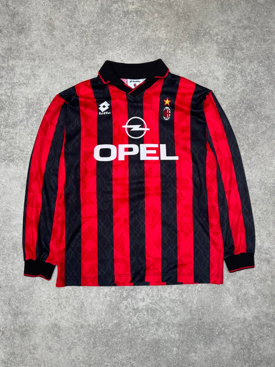 1995/96 AC Milan Home '18 ' Baggio Long Sleeve Football Shirt