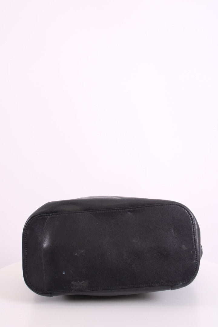 Gucci O Ring Handle Bag Black | O/S, Black