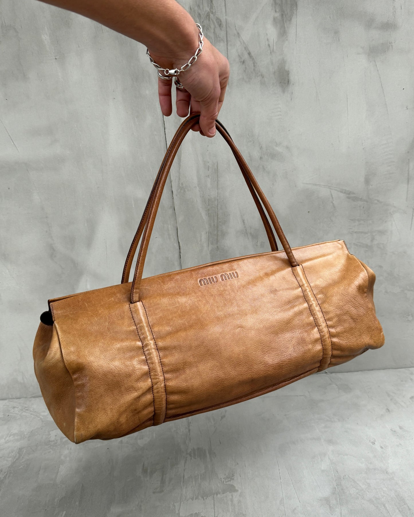 MIU MIU LIGHT BROWN LEATHER BARREL SHOULDER BAG | O/S, Brown