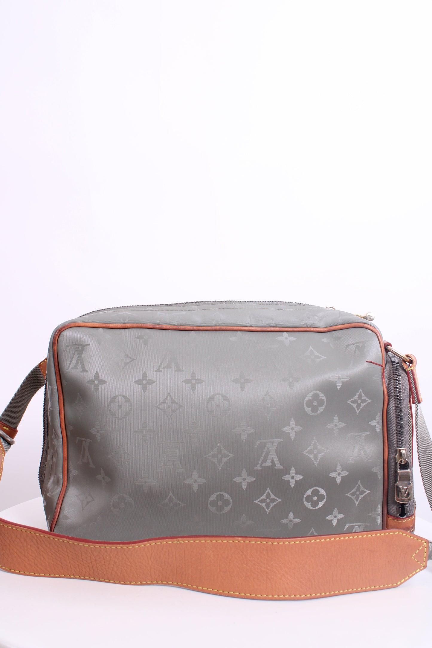 Louis Vuitton Crossbody Bag Grey | O/S, Multicoloured