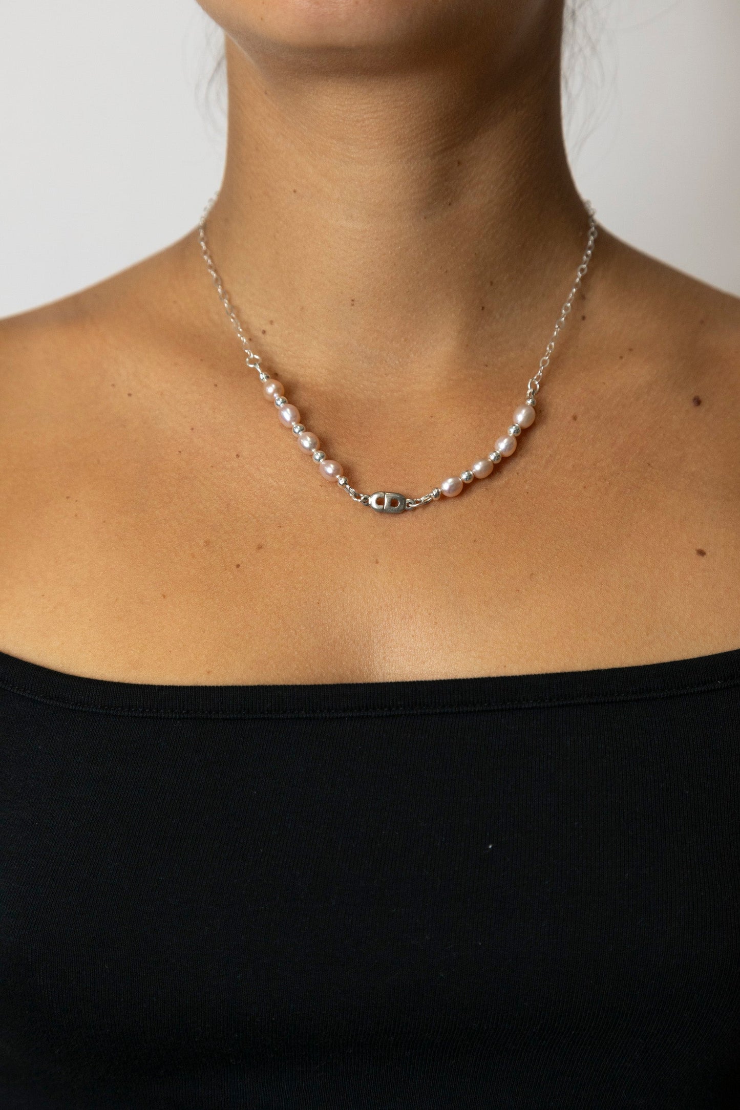 VT Rework : CD Pink Faux Pearl Cable Chain Necklace