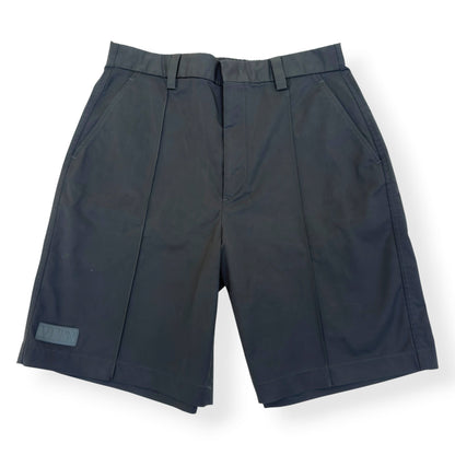 VALENTINO LOGO-PATCH TECHNICAL BERMUDA SHORTS KHAKI 48 / S | Small, Khaki