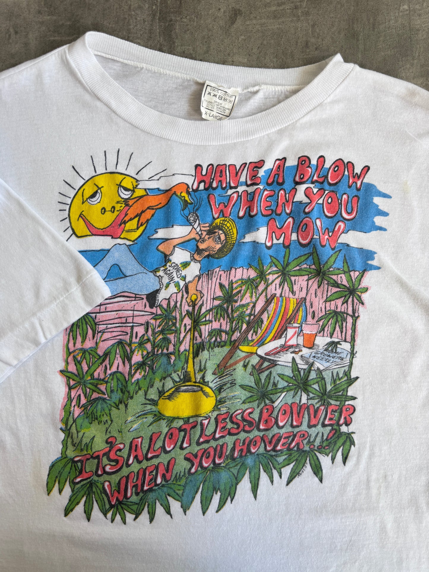 1990's "Have A Blow When Ya Mow" Relaxation Single Stitch Graphic Tee | Extra Large, Multicoloured