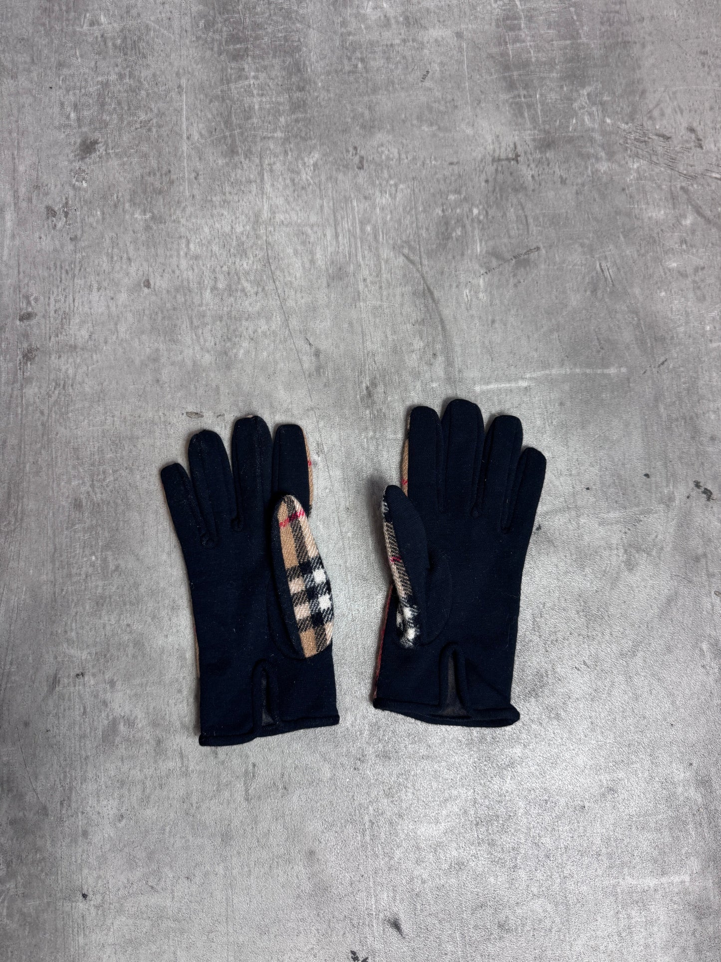 Burberry Beige Nova Check Wool Black Cotton Lined Gloves