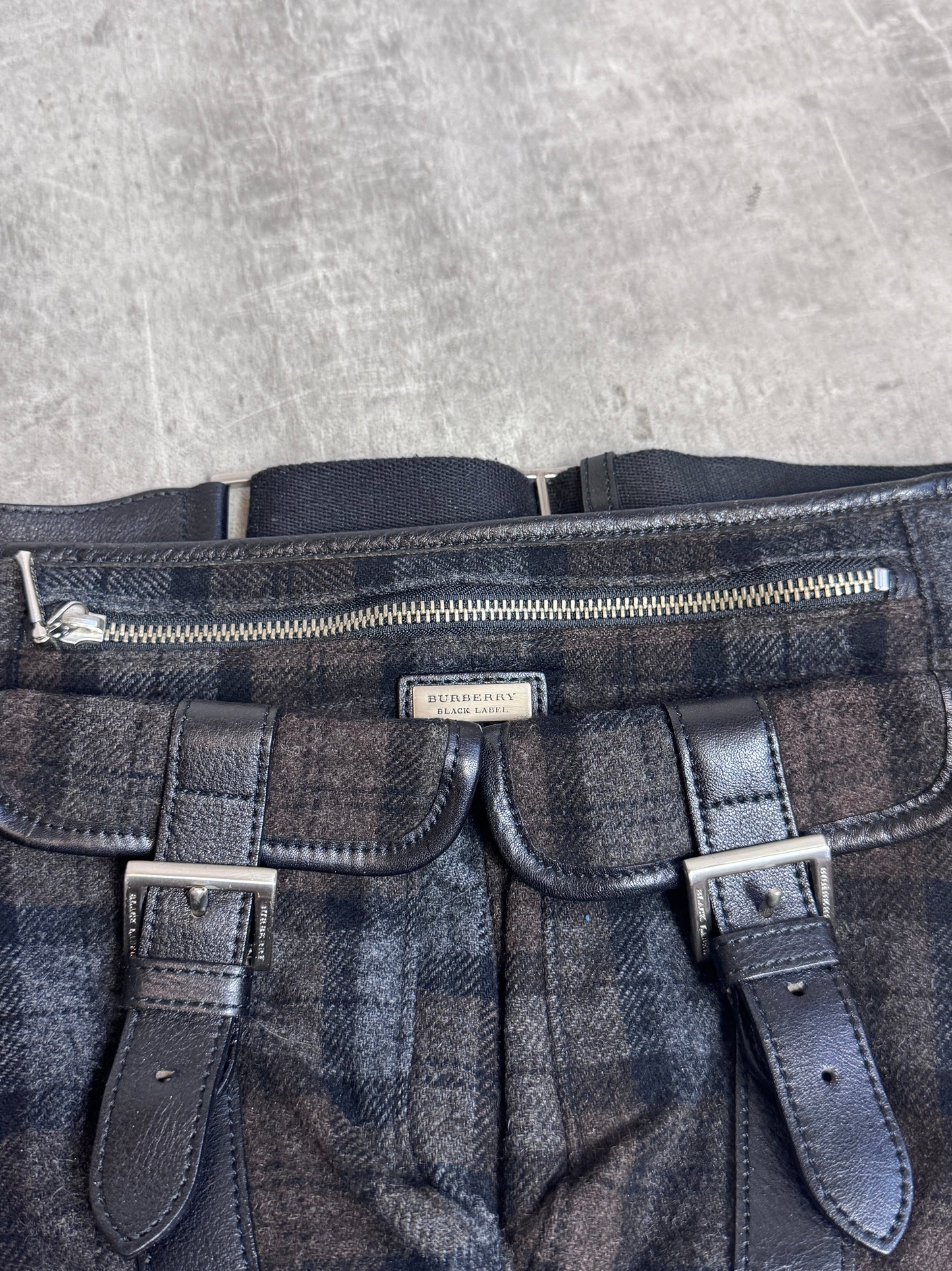 Burberry 00's Leather Detailed Smoke Nova Check Wool Crossbody Bag