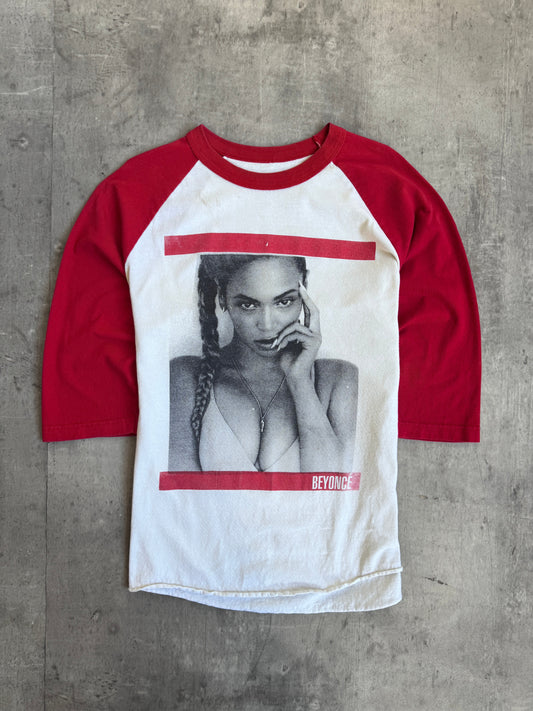 00s Beyonce Raglan Sleeve Graphic Tee