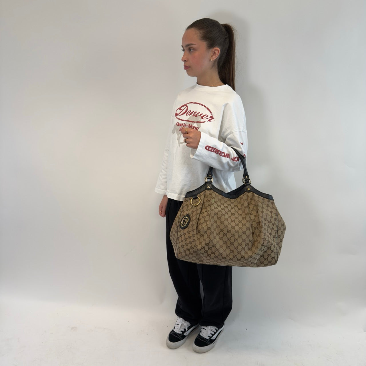https://cdn.shopify.com/s/files/1/0564/9376/8855/files/IMG_7032Large.jpg?v=1778082642