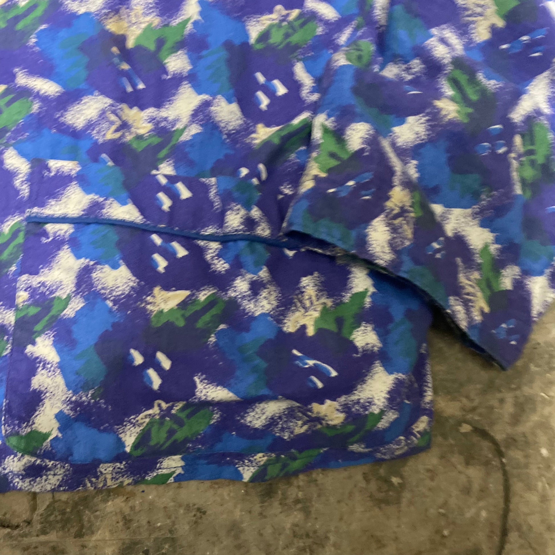 https://cdn.shopify.com/s/files/1/0909/3598/4473/files/IMG_7152.heic?v=1735843901