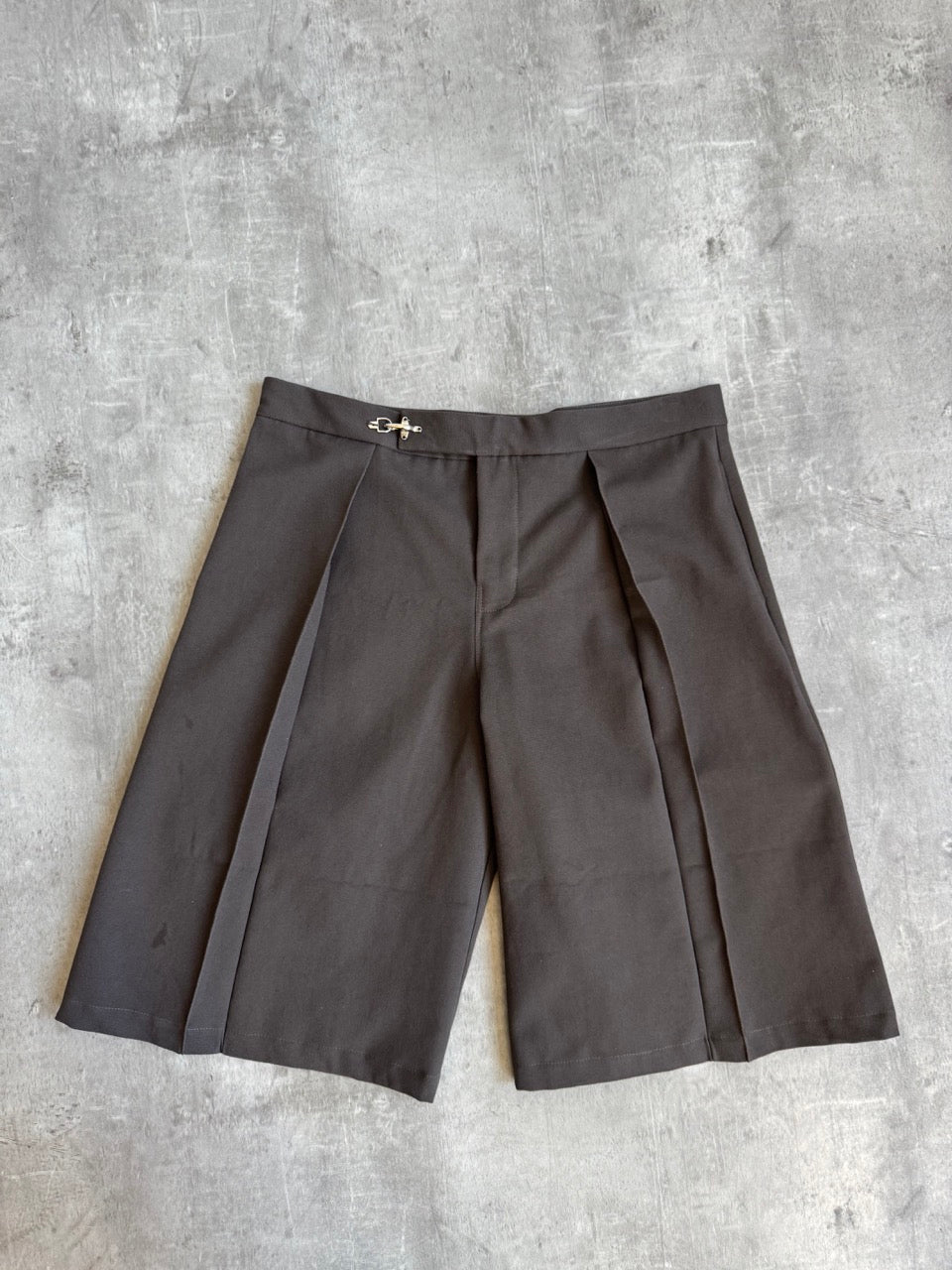 VT Rework: Brown Pleated Shorts