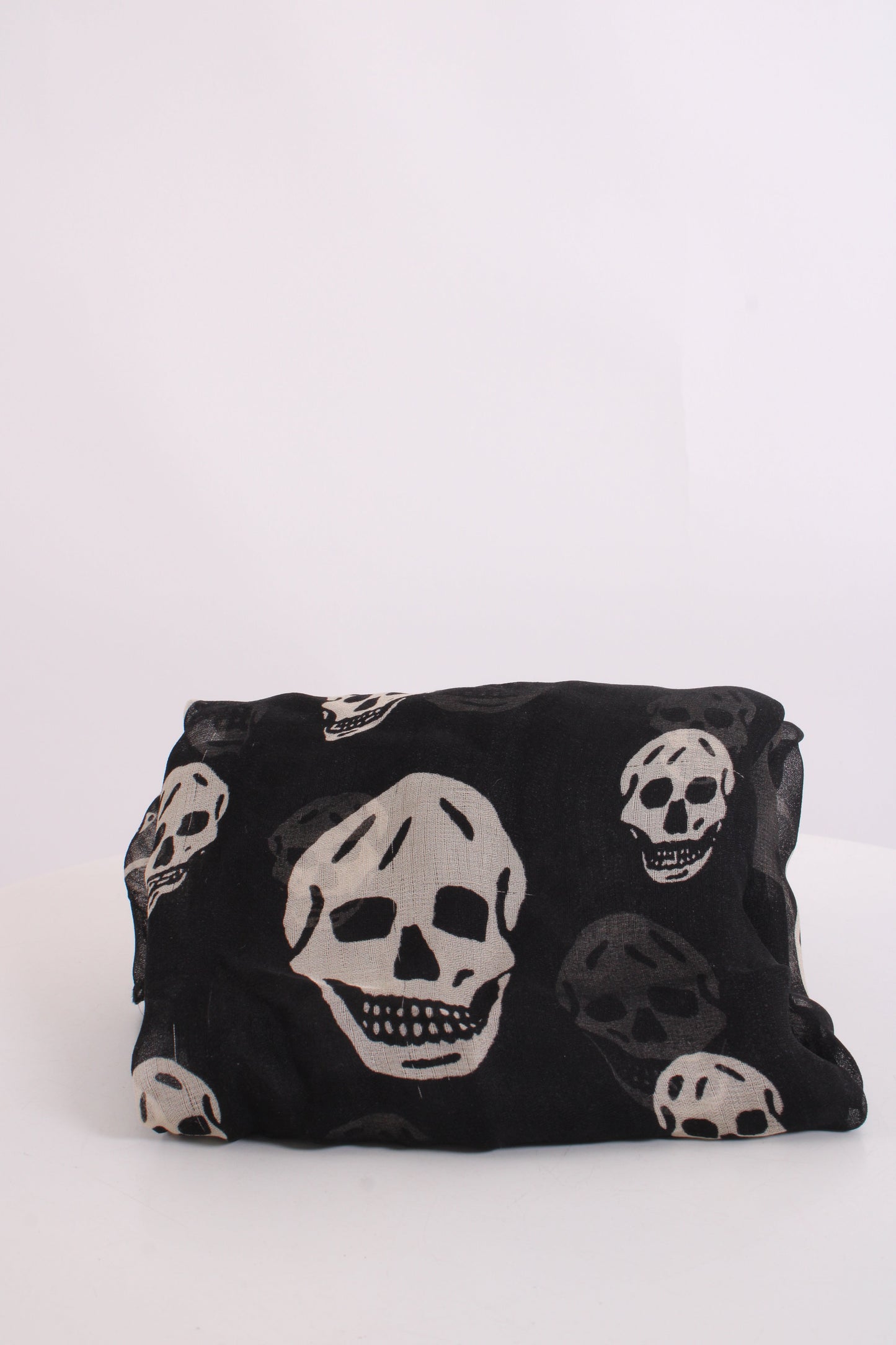 Alexander McQueen Skull Print Silk Scarf Black | O/S, Black