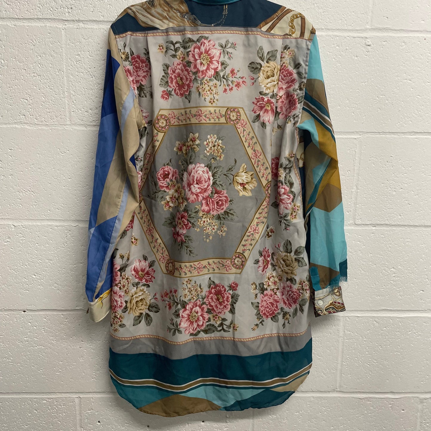https://cdn.shopify.com/s/files/1/0909/3598/4473/files/IMG_7381.heic?v=1736091475