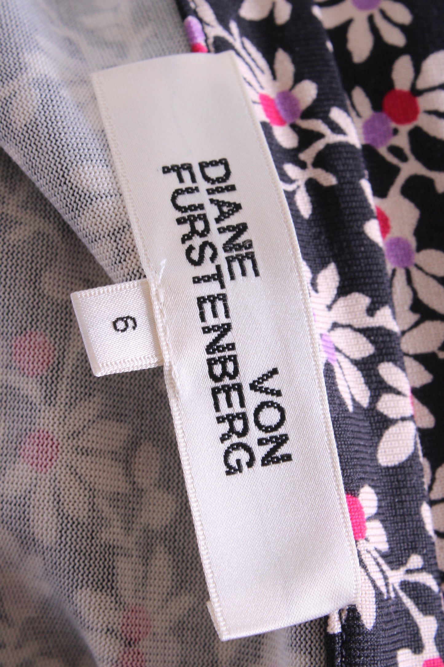 Diane Von Furstenberg L/S Floral Print Wrap Dress Black/ Purple 10 | O/S, Black