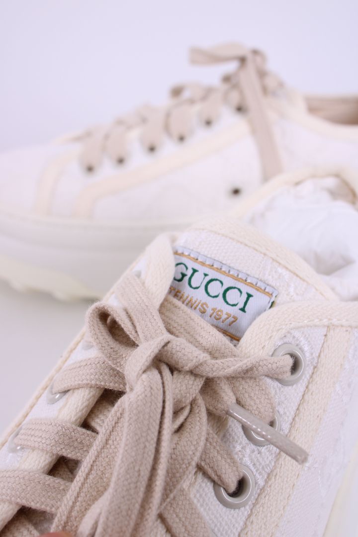 https://cdn.shopify.com/s/files/1/0770/3278/4192/files/IMG_7515_e4f6fcd3-3d31-474d-b779-61e5da421e64.jpg?v=1778077116