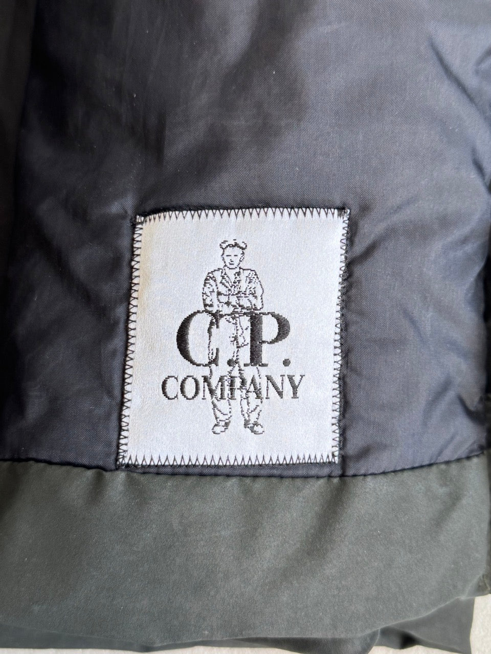 AW2001 CP Company Donna Padded Jacket