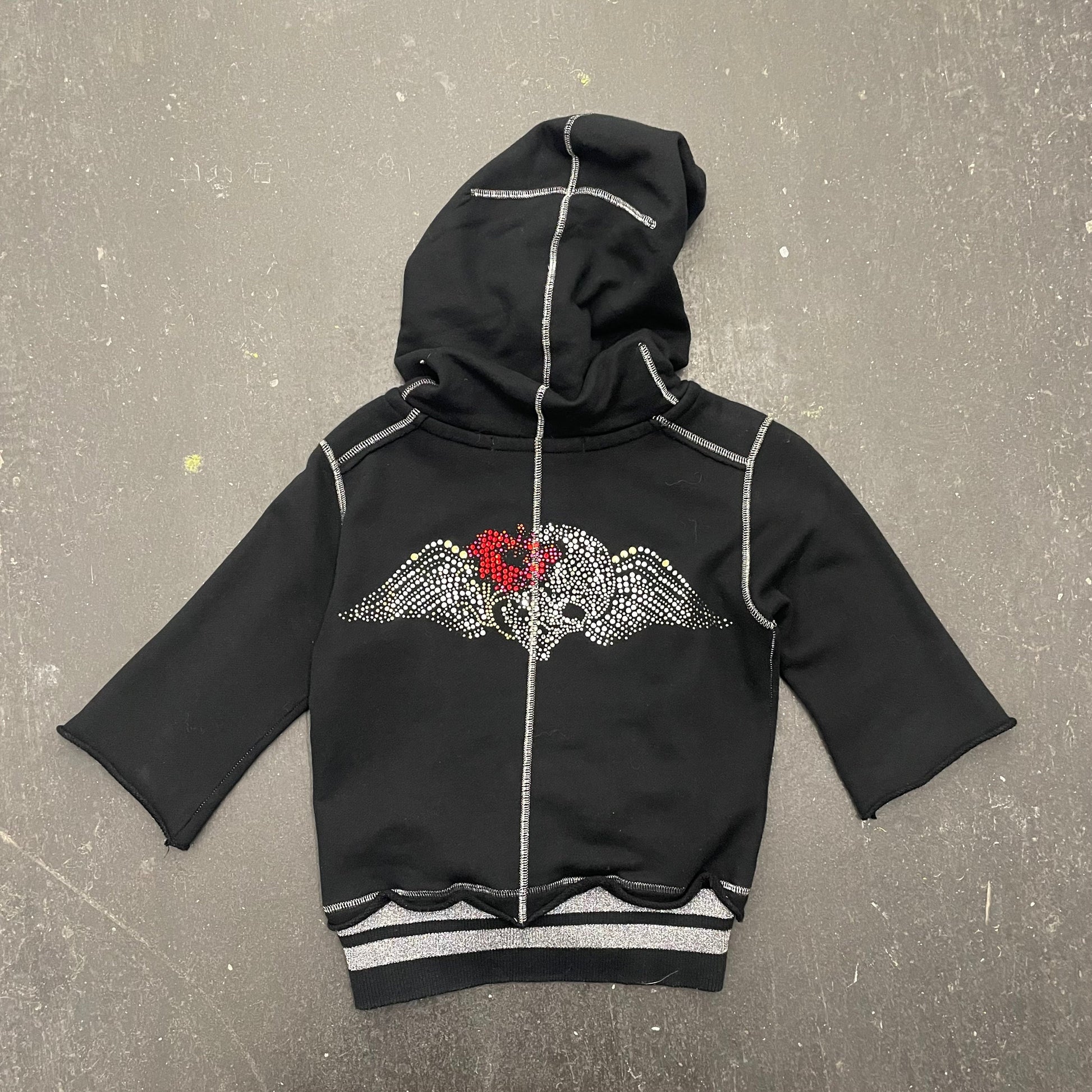 https://cdn.shopify.com/s/files/1/0909/3598/4473/files/IMG_7530.heic?v=1736109479