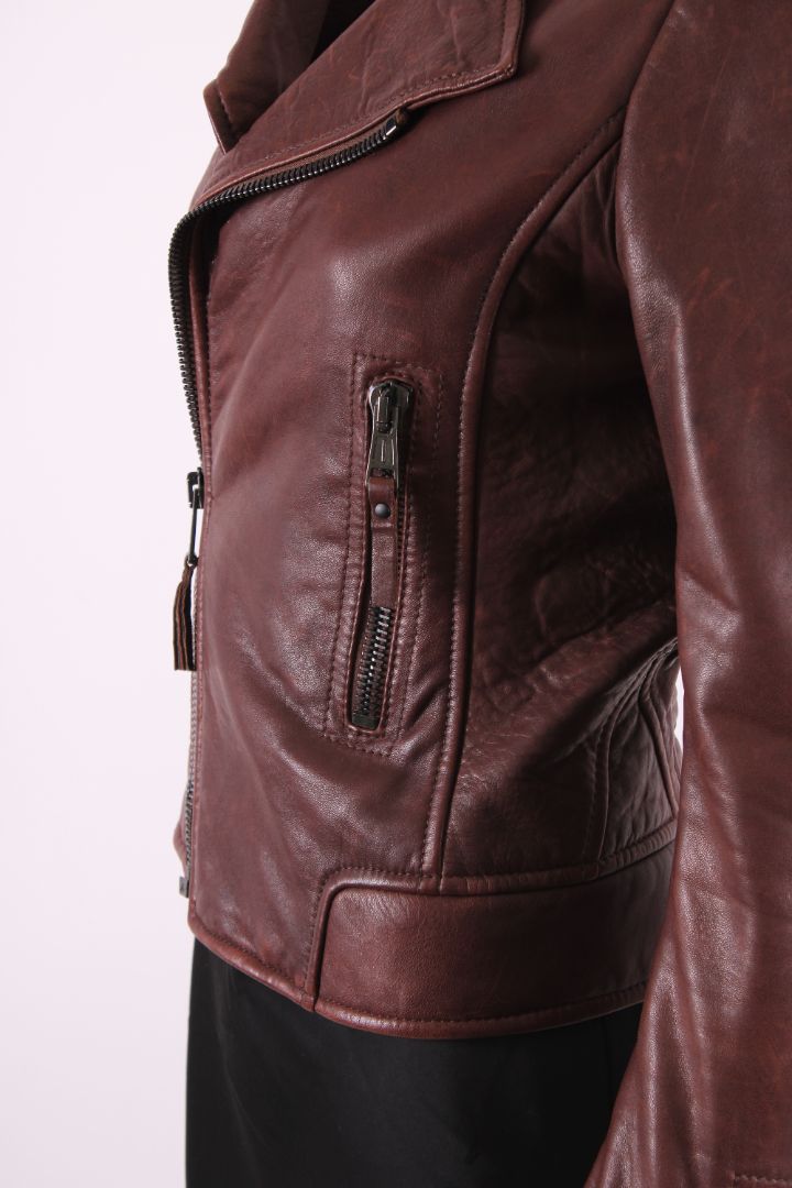 https://cdn.shopify.com/s/files/1/0770/3278/4192/files/IMG_7837_220270cd-380c-4de6-ae42-182972414d8a.jpg?v=1778163190
