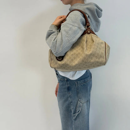 https://cdn.shopify.com/s/files/1/0564/9376/8855/files/IMG_7839_39cdf0bd-ea86-461c-bb01-f4f90659517c.webp?v=1779408182
