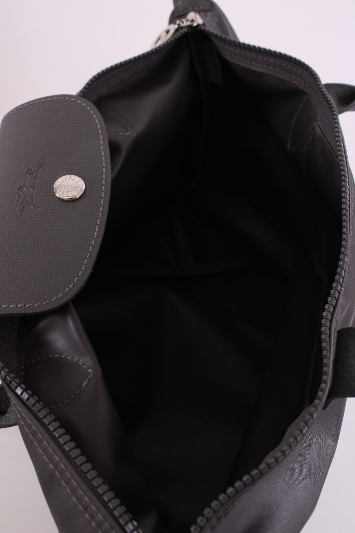 https://cdn.shopify.com/s/files/1/0770/3278/4192/files/IMG_7938_7302a6ee-daff-47f2-b2fd-7f1e94f3feb8.jpg?v=1778165484