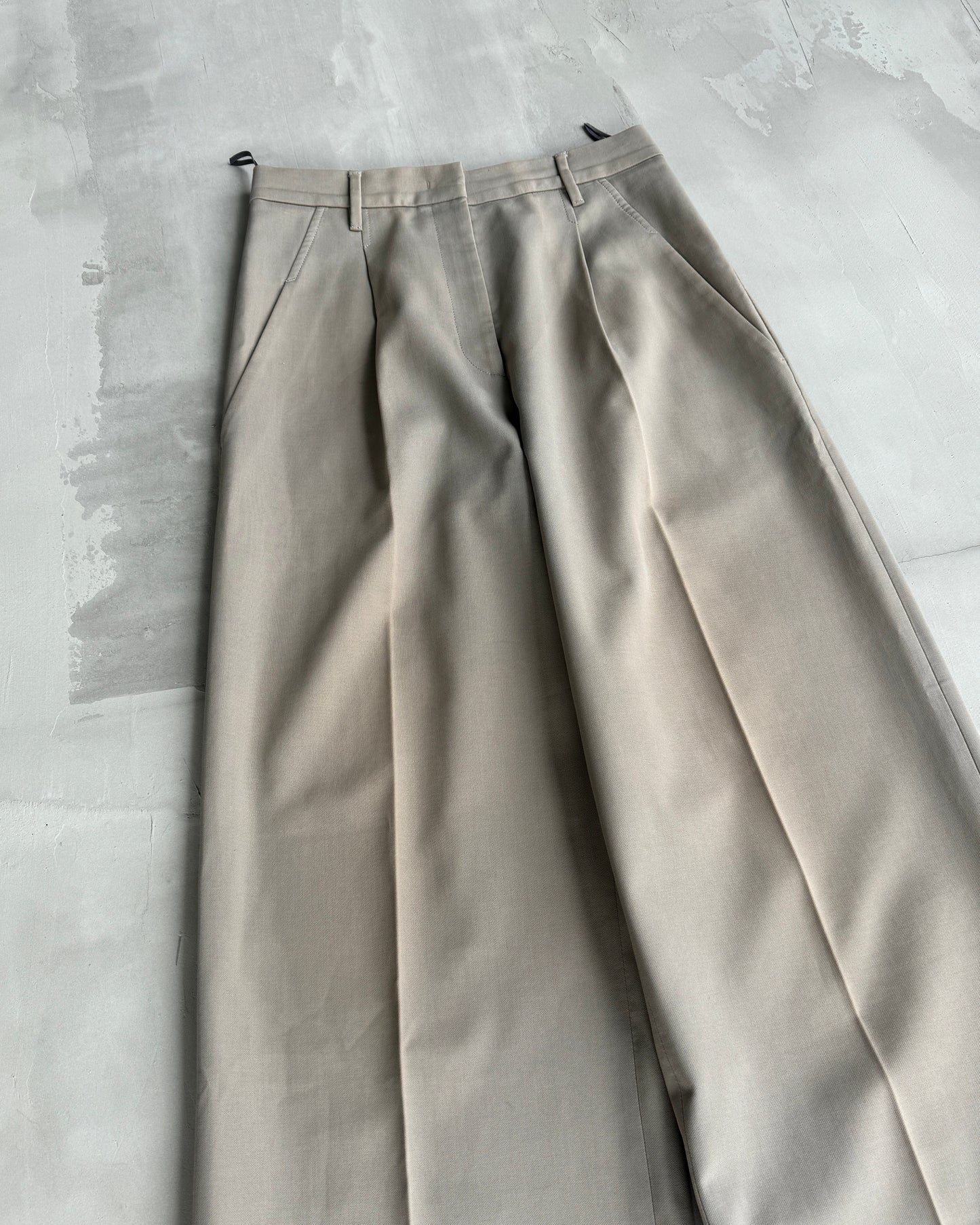 PRADA HIGH WAISTED WIDE LEG TROUSERS - S/M