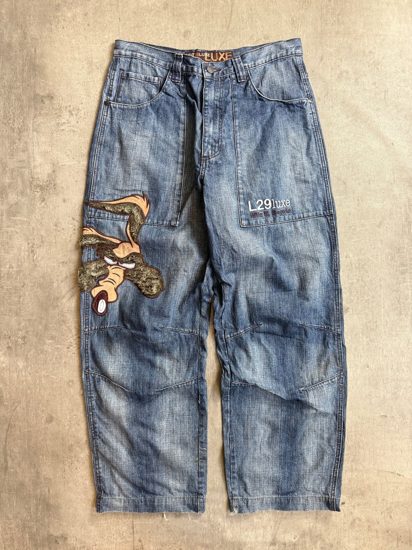 Luxe 'Wile. E Coyote' Embroidered Baggy Denim Jeans