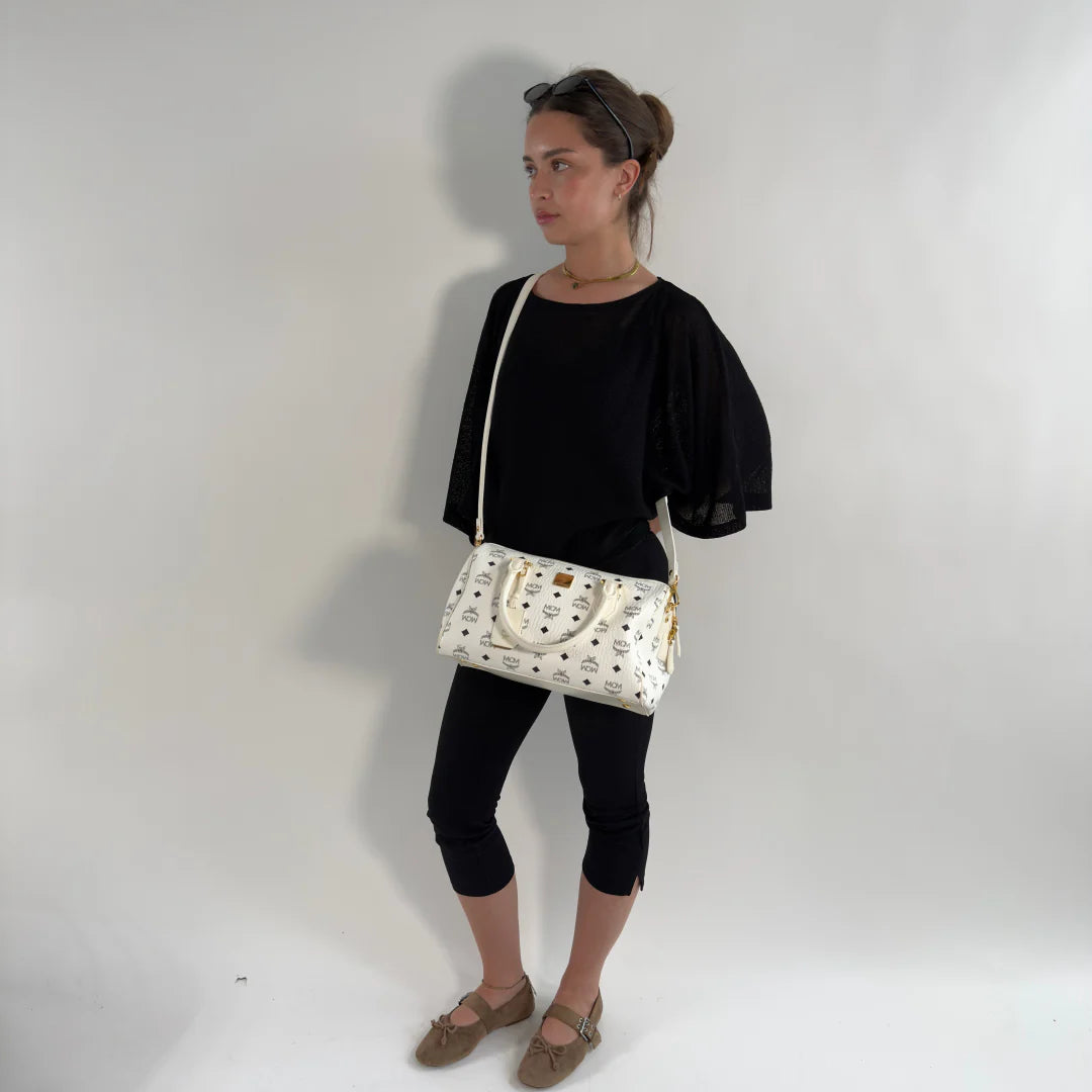 https://cdn.shopify.com/s/files/1/0564/9376/8855/files/IMG_8051.webp?v=1779964823