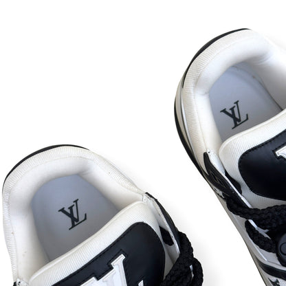 LOUIS VUITTON MAXI LV TRAINER SNEAKER BLACK / WHITE UK9.5 | UK 9.5, Black
