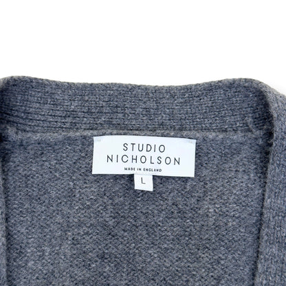 STUDIO NICHOLSON LAMBSWOOL V-NECK CARDIGAN GREY L | Large, Grey