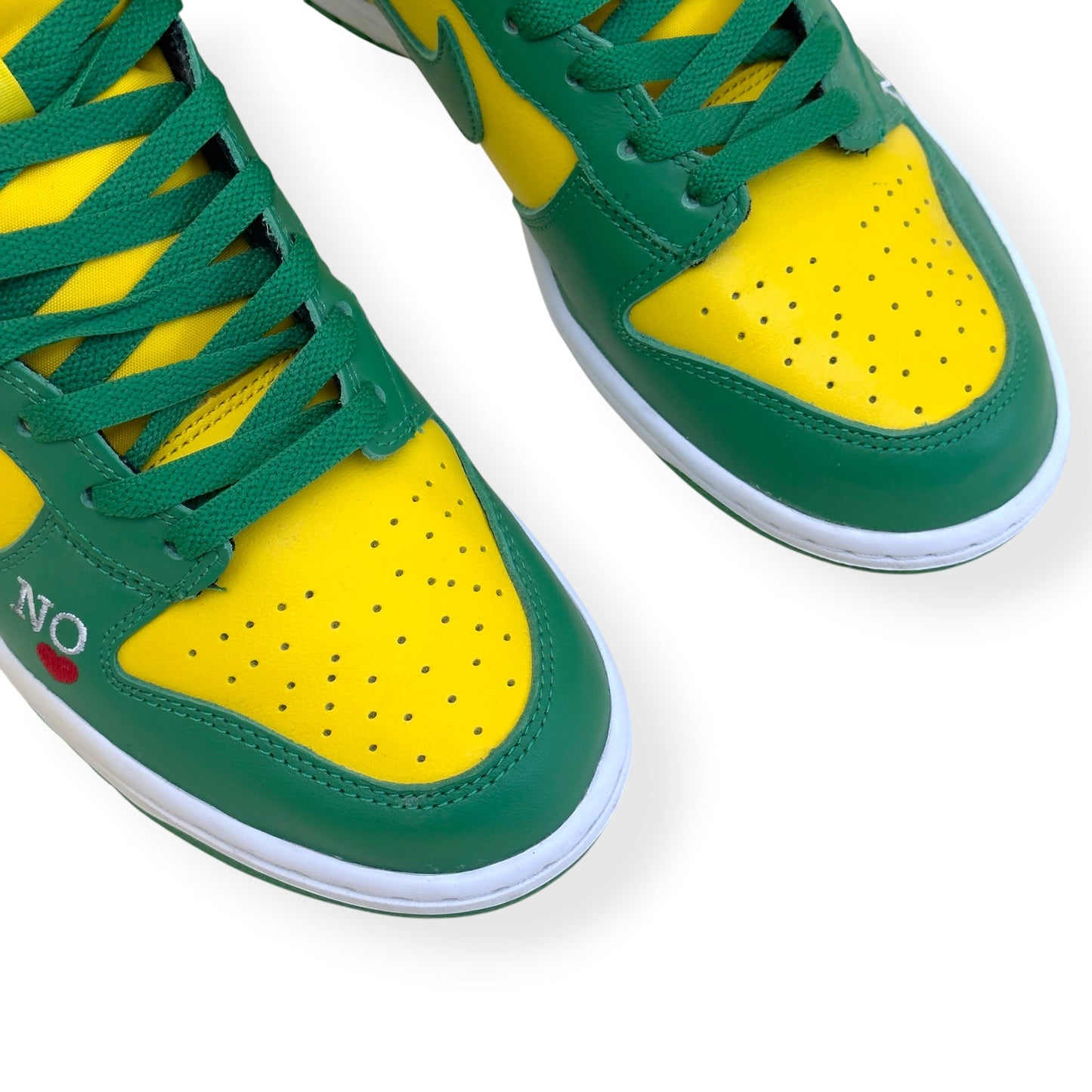 NIKE SUPREME SB DUNK HIGH BY ANY MEANS BRAZIL SNEAKER YELLOW / GREEN UK7 | UK 7, Green