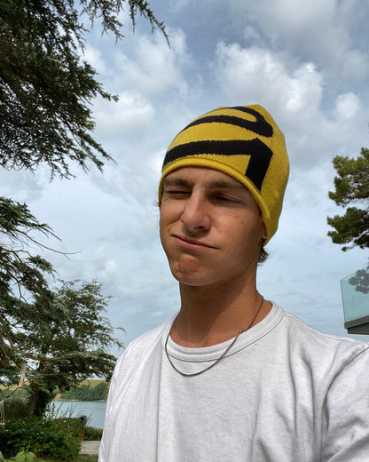 STUSSY 'S' YELLOW BEANIE | O/S, Yellow