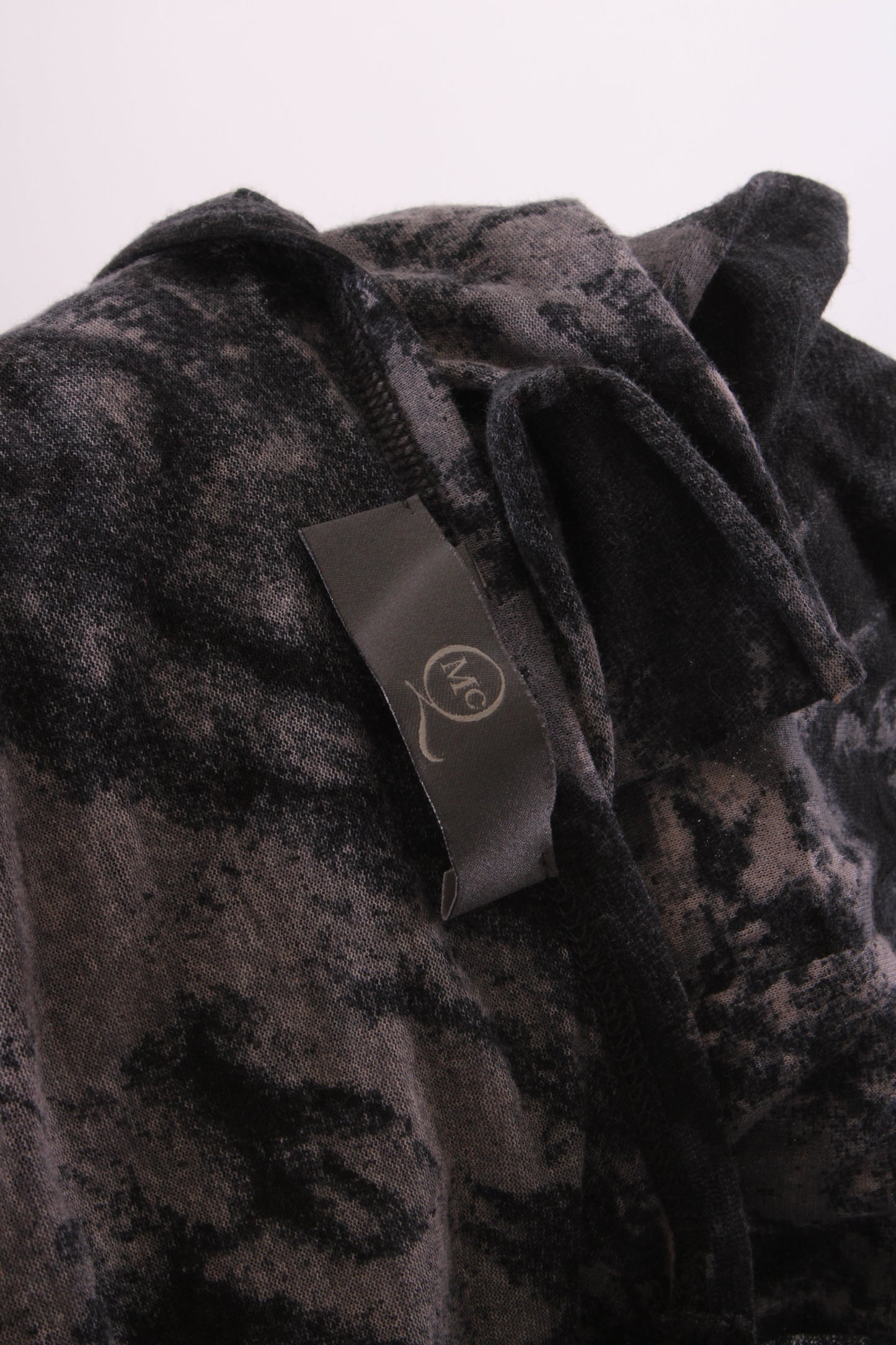 McQ S/S Side Zip Tie Dye T-shirt Grey/ Black M | O/S, Black