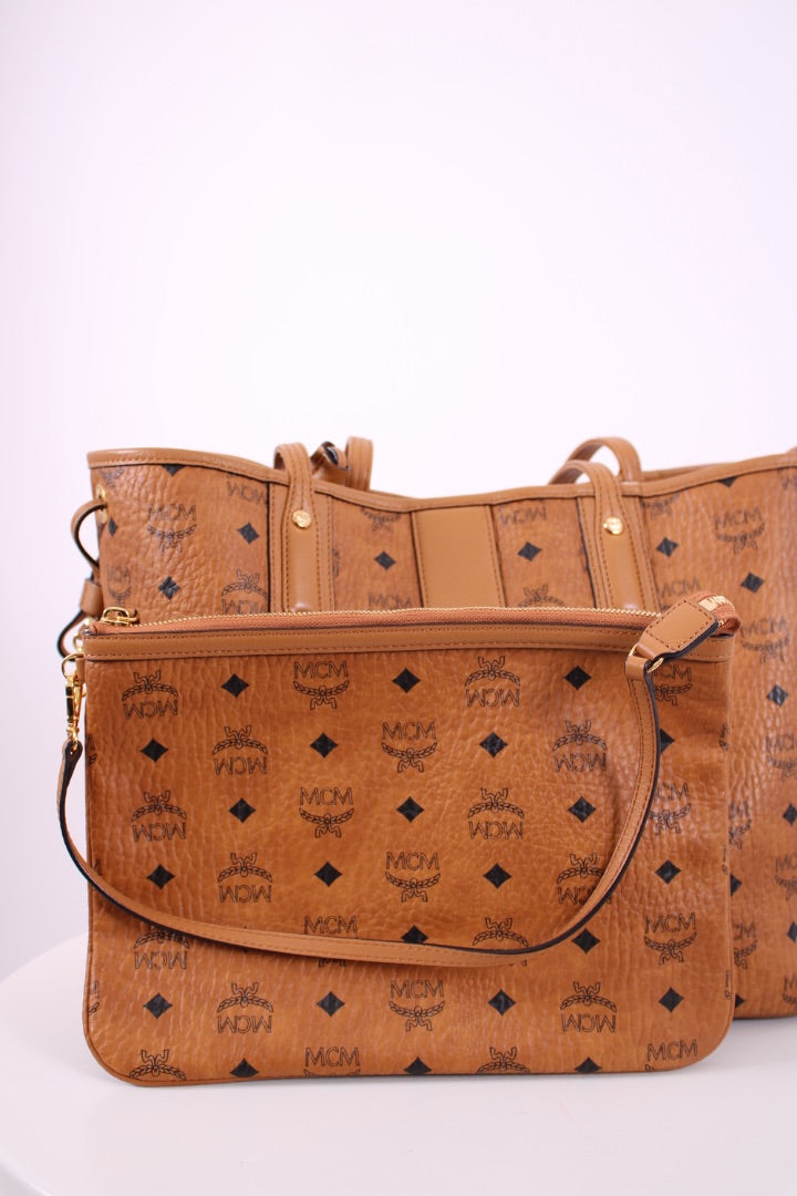 https://cdn.shopify.com/s/files/1/0770/3278/4192/files/IMG_8468_9f8951ef-5e8d-4fe5-8fc5-d5ac5ee4b431.jpg?v=1778686694