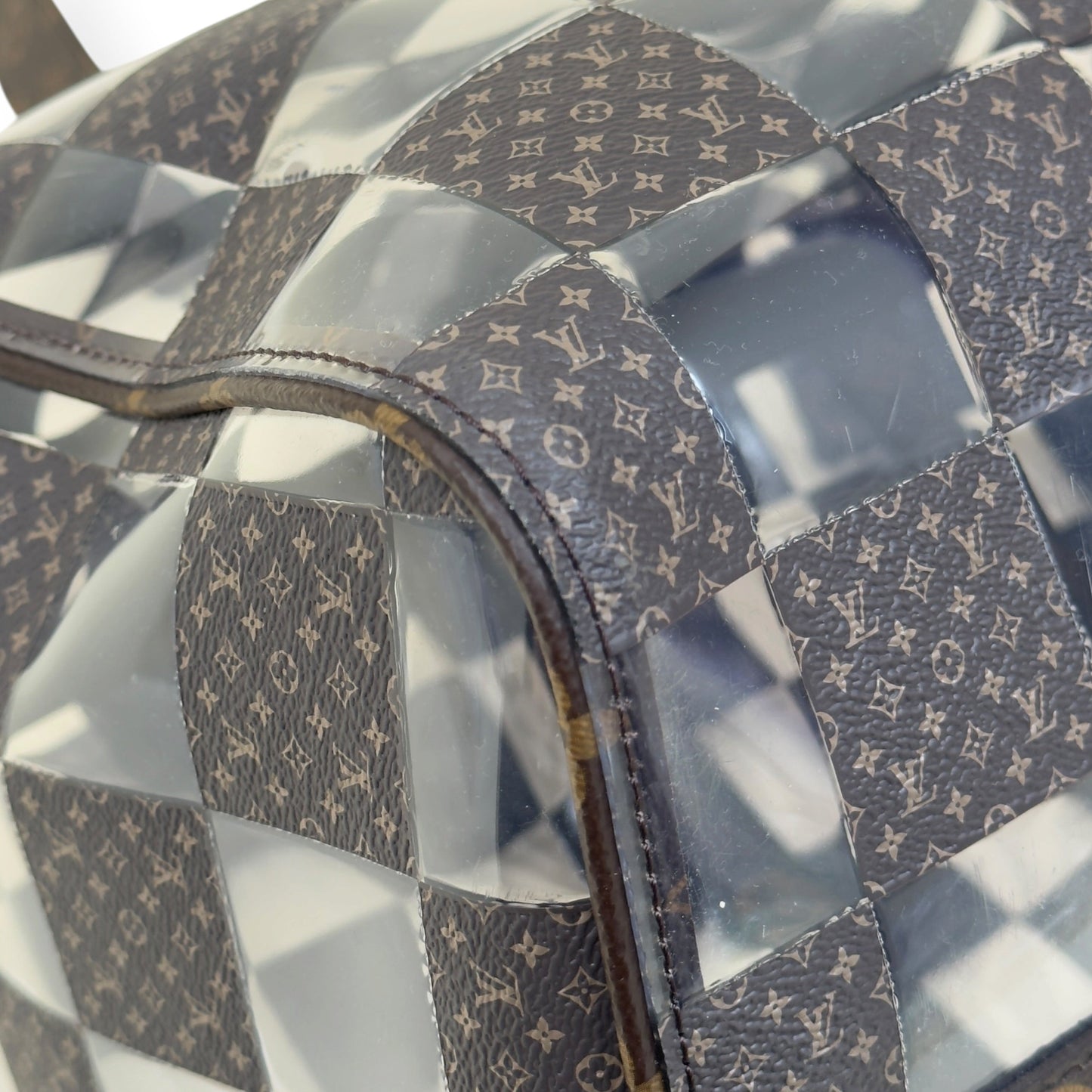 LOUIS VUITTON KEEPALL BANDOULIERE MONOGRAM CHESS DUFFLE BAG BROWN / CLEAR 50 | O/S, Brown